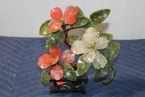 lot 646 image: Decorative Gemstone Bonsai Tree with Flower Design