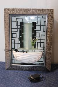 lot 715 image: Decorative Wall Fountain with Backlight and Vase Feature