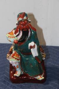 lot 720 image: Vintage Ceramic Chinese Warrior Figurine