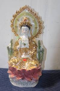 lot 742 image: Porcelain Kwan Yin Statue with Lotus Base
