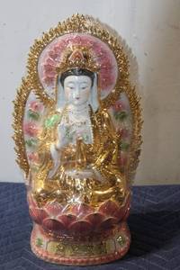lot 783 image: Vintage Porcelain Guan Yin Statue with Gold Accents