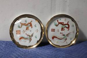 lot 786 image: Chinese Themed Porcelain Tea Set with Dragon and Phoenix Design