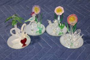 lot 819 image: Set of 4 Handcrafted Glass Figurines with Floral and Animal Designs