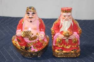 lot 909 image: Pair of Vintage Chinese Fortune God Figurines