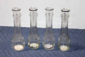 lot 947 image: Set of 4 Vintage Clear Glass Vases, 10-inch Tall