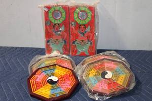 lot 1097 image: Set of 4 Feng Shui Mirrors and Ba Gua Plaques