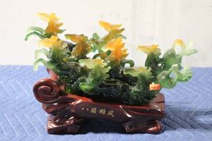 lot 1104 image: Horse Sculpture with Wooden Base