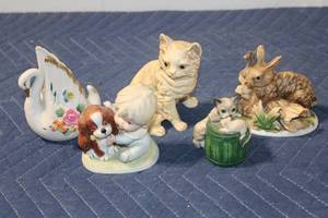 lot 1160 image: Set of 5 Ceramic Animal Figurines