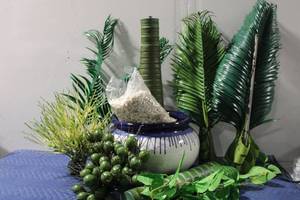lot 1250 image: Artificial Plant Decoration Set with Vase and Rocks