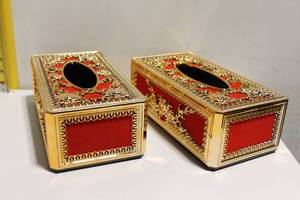 lot 955 image: Set of 2 Luxurious Gold and Red Decorative Tissue Boxes