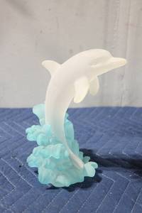 lot 1041 image: Glass Dolphin Figurine with Aquatic Base