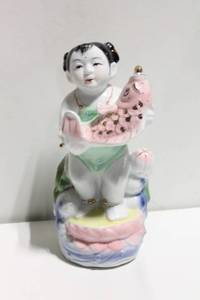lot 1118 image: Chinese Porcelain Figurine of Child with Fish