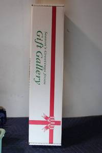 lot 1307 image: Gift Gallery Wrapping Set with Assorted Bows and Ribbons