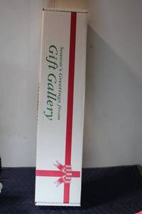 lot 1309 image: Gift Wrapping Set with Assorted Bows and Wrapping Paper