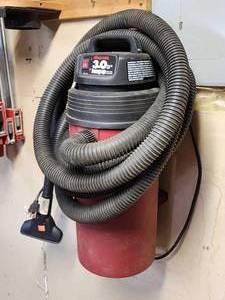 lot 421 image: Wall Mounted Small Shop Vac