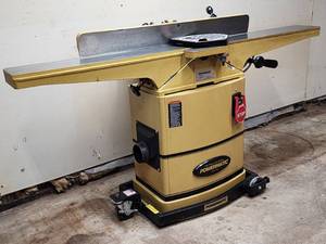 lot 3 image: Powermatic 6 Jointer w Straight Knives
