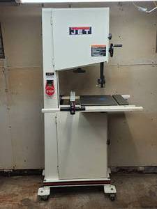lot 4 image: JET 16 Bandsaw on a Rolling Platform