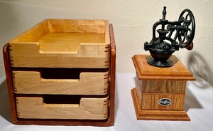lot 253 image: Handmade Woodworking 3 Drawer Storage and Coffee Grinder