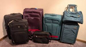 lot 257 image: Assorted Luggage