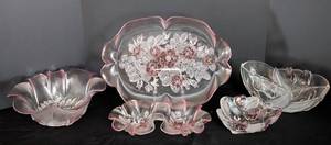 lot 306 image: Pink and Clear Crystal Serving Dishes