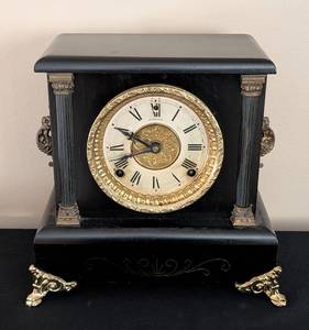 lot 311 image: Antique Sessions Mantle Clock
