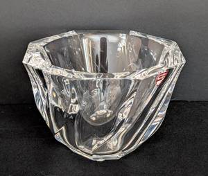lot 327 image: Small Orrefors Crystal Bowl