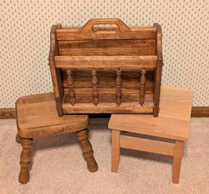 lot 326 image: Two Wooden Step Stools and Magazine Rack