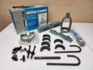 lot 20 image: Delta Drill Press Mortising Chisel and Bit Set