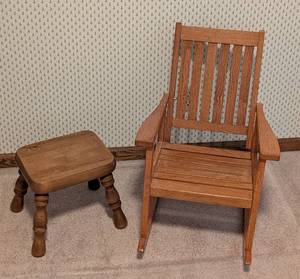 lot 229 image: Childrens Wood Rocking Chair and Step Stool