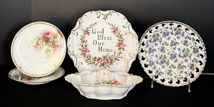 lot 353 image: Variety of Vintage China Dishes