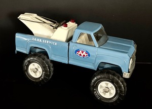 lot 364 image: Vintage Tonka Wrecker