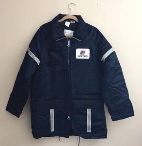 lot 340 image: Vintage United Airlines Blue Parka Jacket