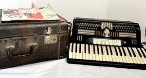 lot 337 image: Vintage Casino Piano Accordion with Case