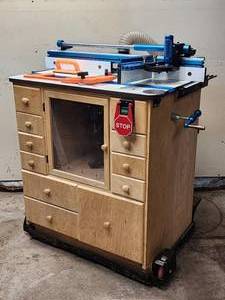 lot 78 image: Professionally Built Router Cabinet with Router