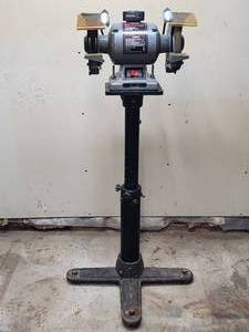 lot 455 image: Craftsman 6 Bench Grinder
