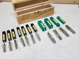 lot 139 image: Leigh 8mm and 12 Dovetail Bit Set