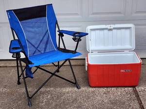 lot 427 image: Campfire Chair and Coleman Ice Chest