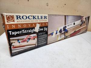 lot 200 image: Rockler Woodworking Taper  Straight Line Jig