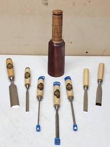 lot 85 image: Assorted Woodworking Chisels and Hammer including Vintage Kirschen Two Cherries Chisels