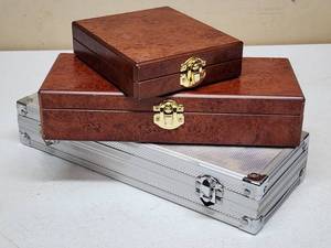 lot 271 image: (3) Assorted Woodworking Accessories