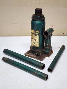 lot 468 image: 3 Ton Bottle Nose Jack