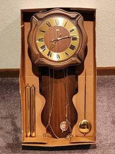 lot 355 image: Handcrafted Vintage Wall Clock