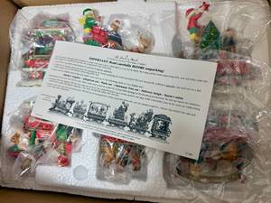 lot 22 image: DANBURY MINT I Love Yorkies Christmas Express Holiday Train