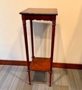 lot 38 image: Vintage Wood Plant Stand