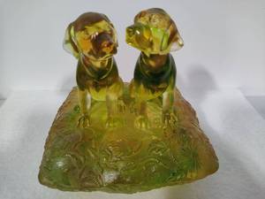 lot 10 image: LUILI Crystal Glass Cut Labradors
