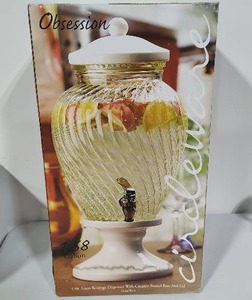 lot 93 image: CIRCLEWARE Obsession Beverage Dispenser