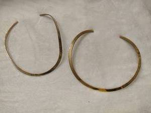 lot 65 image: Two Silver Collar Necklaces