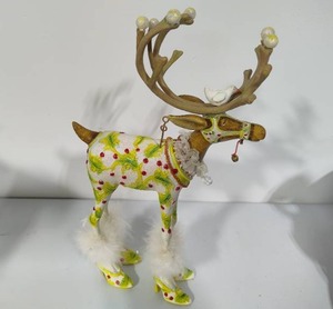 lot 20 image: Dept 56 Vixen 12 Figure KRINKLES by PATIENCE BREWSTER