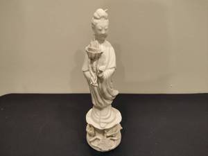 lot 111 image: WAI MING Porcelain Figurine