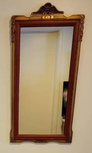 lot 162 image: Elegant Imari Red with Gold Gilt Wall Mirror
